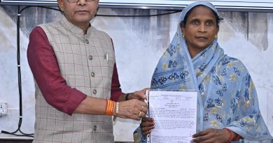 आधार सेवा केंद्र बना ग्रामीणों के लिए भरोसे का आधार